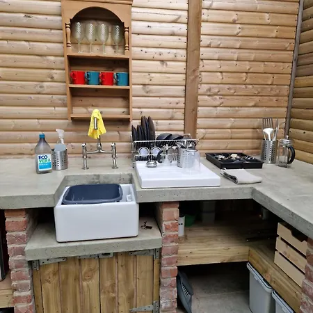 Bridge Glamping - Lunar Tent