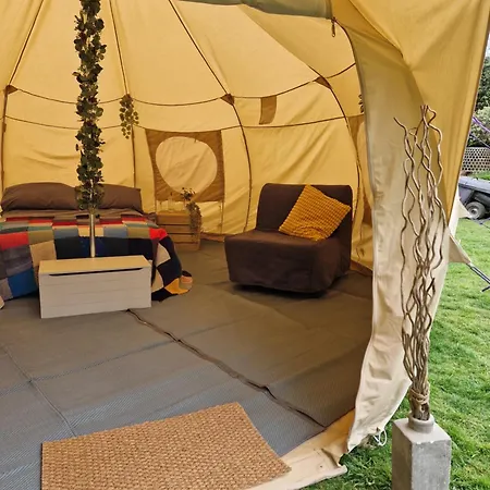Bridge Glamping - Lunar Tent * Aldwark