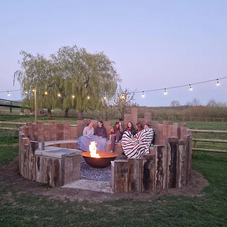 豪华帐篷 Bridge Glamping - Lunar Tent