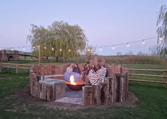 Luxury tent Bridge Glamping - Lunar Tent