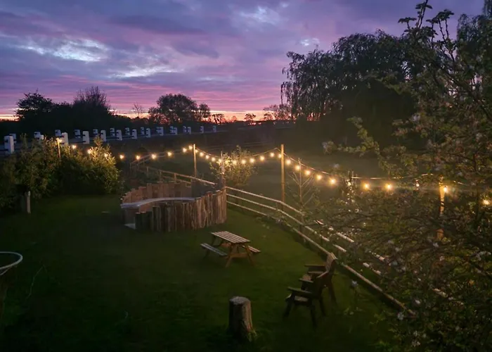 Luxury tent Bridge Glamping - Lunar Tent