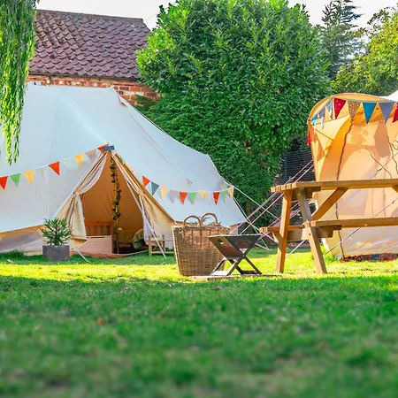 Campismo de Luxo Bridge Glamping - Lunar Tent